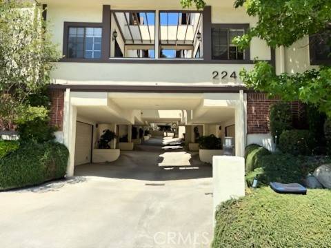 Montrose, CA 91020,2249 Montrose Avenue #7