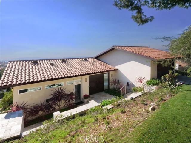 Palos Verdes Estates, CA 90274,1356 Via Romero