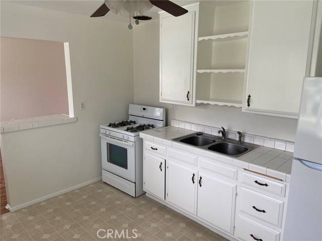 Redondo Beach, CA 90277,737 Carnelian Street