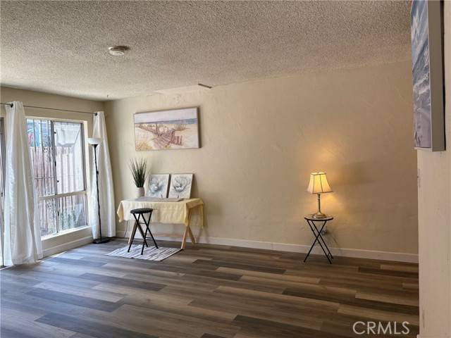 Redondo Beach, CA 90278,2706 Voorhees Avenue #4