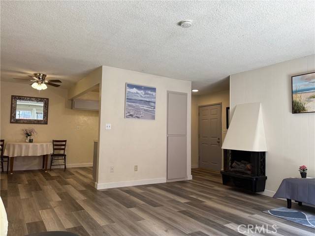 Redondo Beach, CA 90278,2706 Voorhees Avenue #4