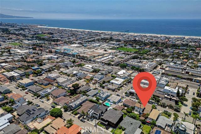 Hermosa Beach, CA 90254,1922 Rhodes Street