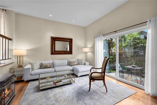 Redondo Beach, CA 90278,504 Harkness Lane #1
