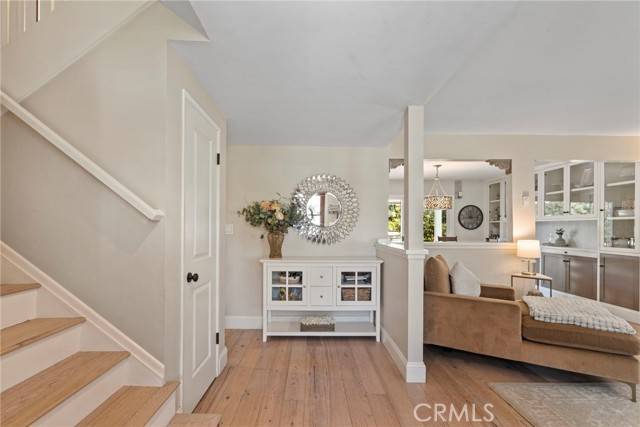 Redondo Beach, CA 90277,414 Faye Lane
