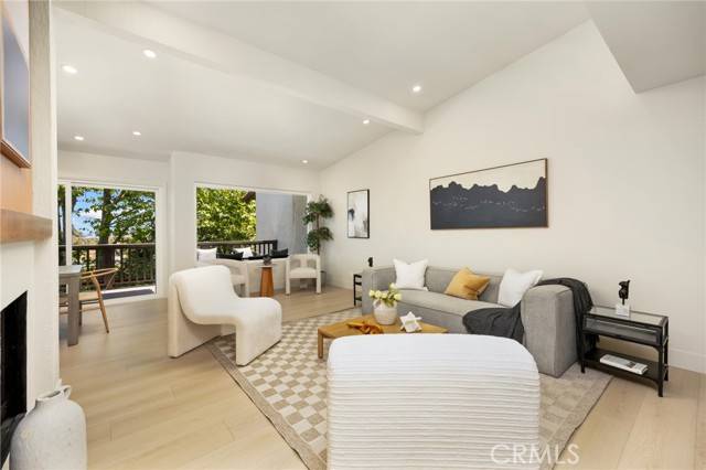 Rolling Hills Estates, CA 90274,45 Oaktree Lane