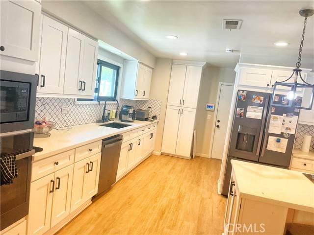 Riverside, CA 92504,7272 Mount Vernon Street
