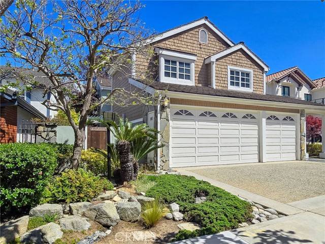 Manhattan Beach, CA 90266,50 Village Circle