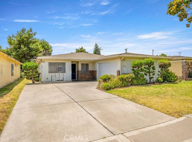 Los Angeles, CA 90047,10527 S Wilton Place
