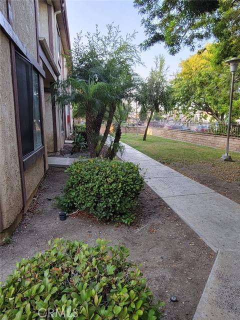 Hawthorne, CA 90250,14441 Chadron Avenue #1