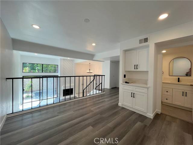 Marina Del Rey, CA 90292,4640 Glencoe Avenue #7