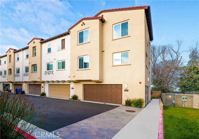 Torrance, CA 90504,2750 W 182nd Street #112