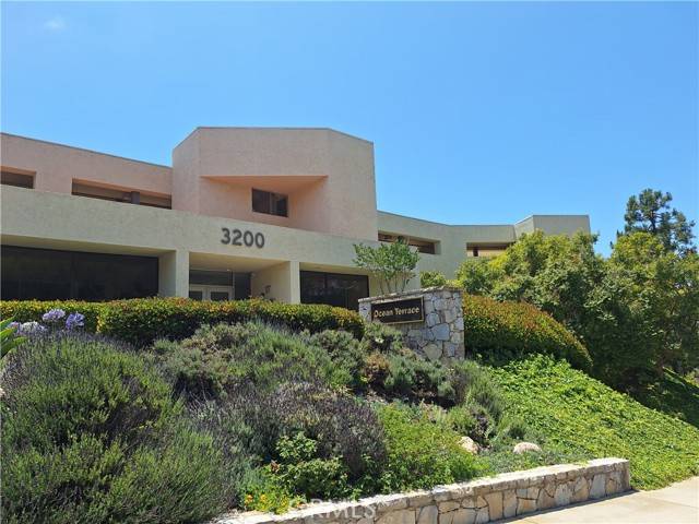 Rancho Palos Verdes, CA 90275,3200 La Rotonda Drive #511