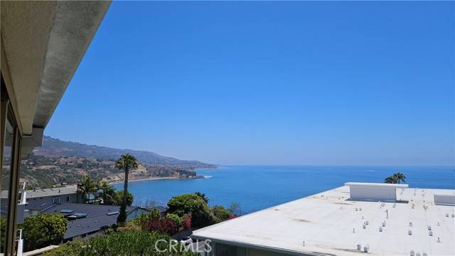 Rancho Palos Verdes, CA 90275,32735 Seagate Drive #307