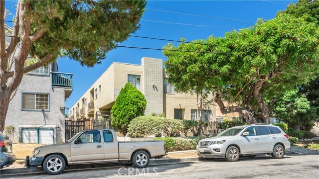 Inglewood, CA 90302,523 E Hazel Street