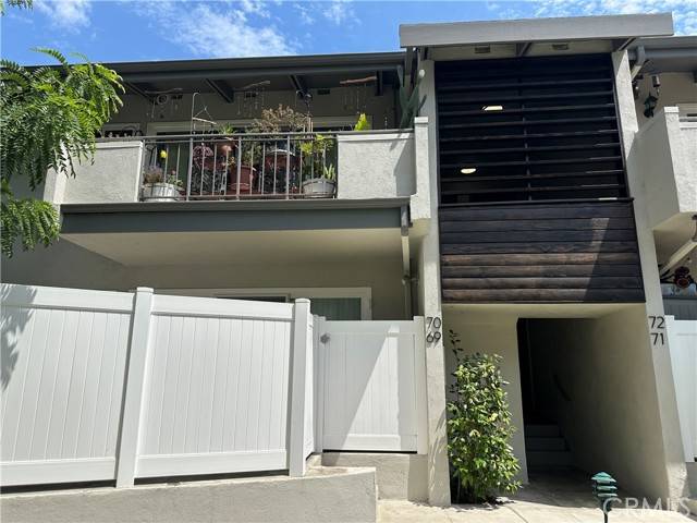 Torrance, CA 90503,1745 Maple #69