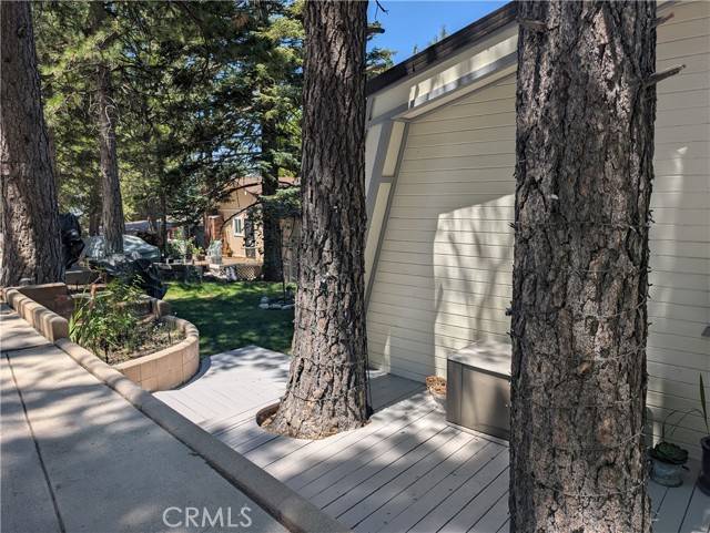 Running Springs, CA 92382,30741 Live Oak Drive