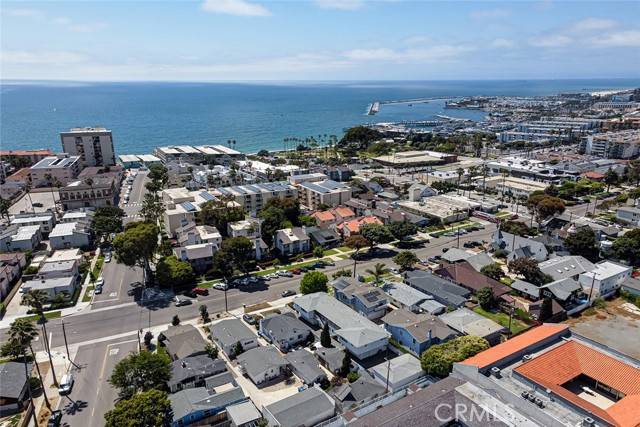 Redondo Beach, CA 90277,426 S Broadway