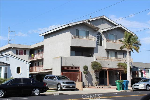 Hawthorne, CA 90250,4707 W 120th Street