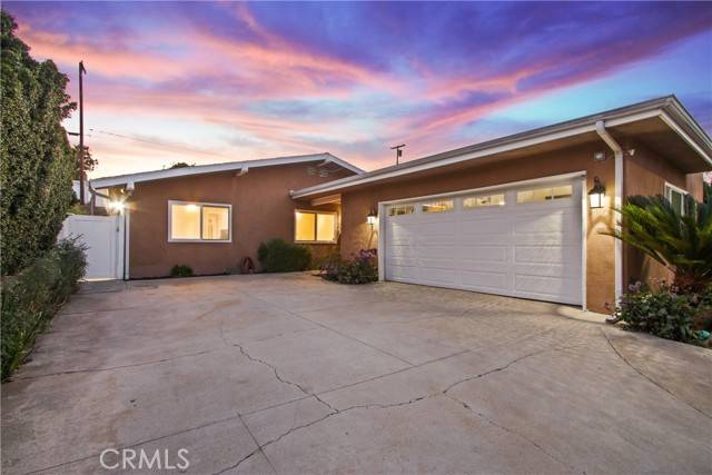 San Pedro (los Angeles), CA 90731,1737 Roseglen Avenue