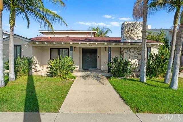 San Pedro (los Angeles), CA 90732,226 N Western
