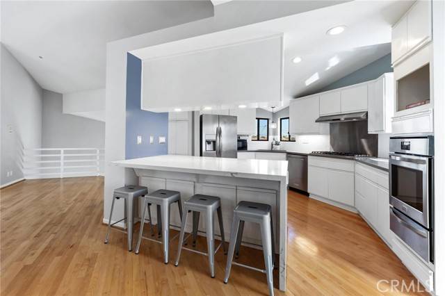 Redondo Beach, CA 90278,1908 Belmont Lane #A