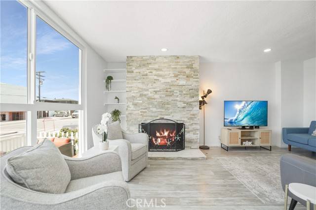 Hermosa Beach, CA 90254,2728 Hermosa Avenue