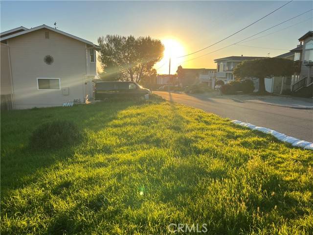 Cambria, CA 93428,0 Drake Street