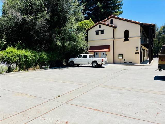 Atascadero, CA 93422,7840 Morro Road