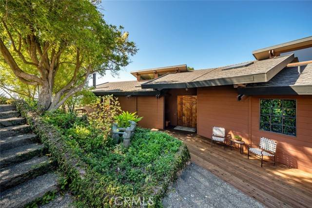 Cambria, CA 93428,900 Pineridge Drive