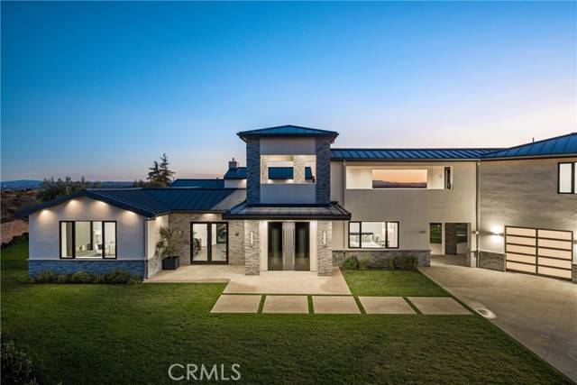 Paso Robles, CA 93446,888 Camino Vina