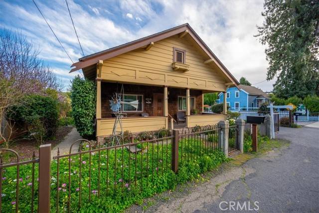 Cambria, CA 93428,2516 Main Street