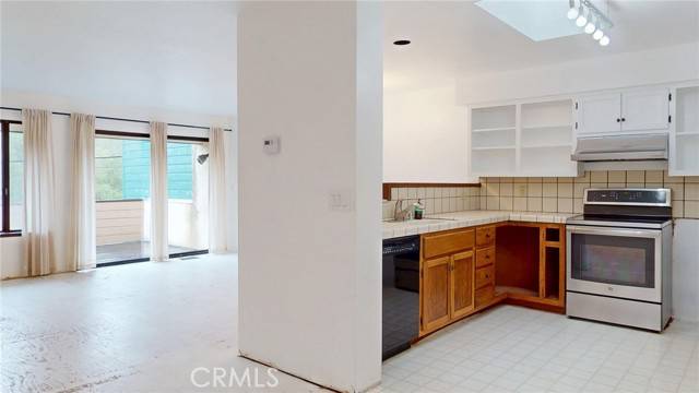 Cambria, CA 93428,786 Main Street