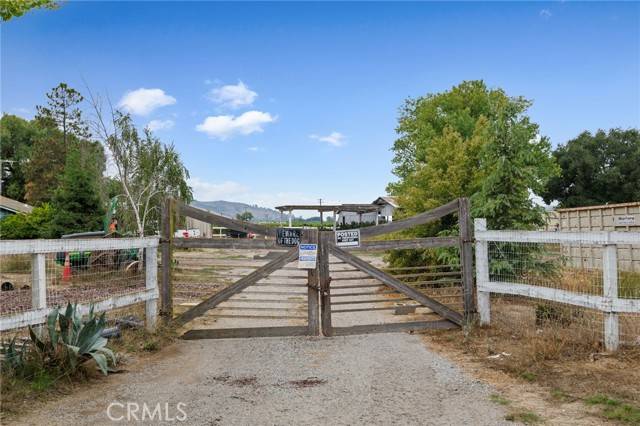 Los Alamos, CA 93440,165 Leslie Street