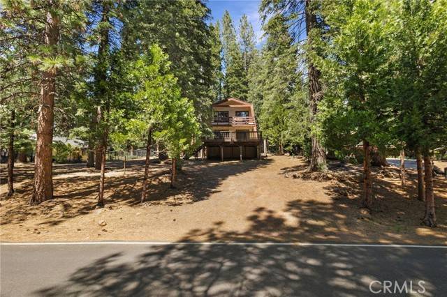Almanor, CA 96137,833 E Mountain Ridge Road