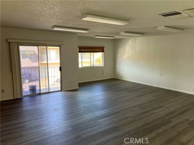 Canyon Country (santa Clarita), CA 91351,18335 Sierra