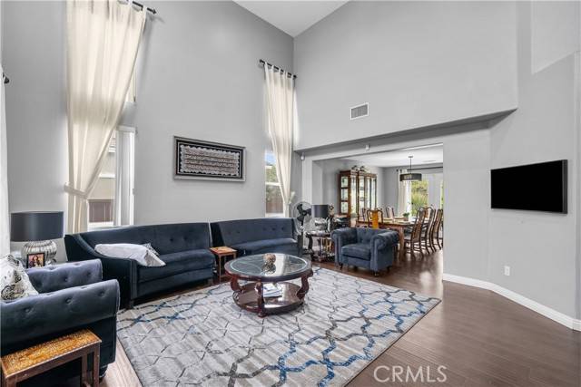 Canyon Country (santa Clarita), CA 91387,26426 Cardinal Drive