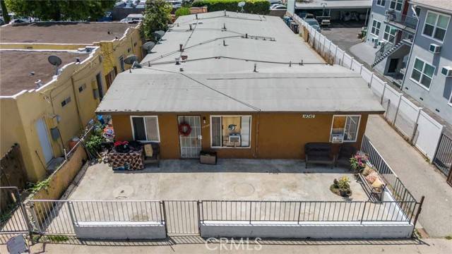 Van Nuys (los Angeles), CA 91401,14342 Gilmore Street