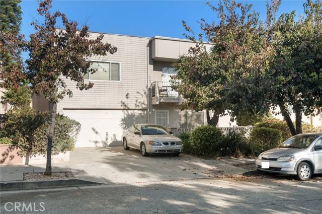 Santa Monica, CA 90404,1331 Berkeley Street #2