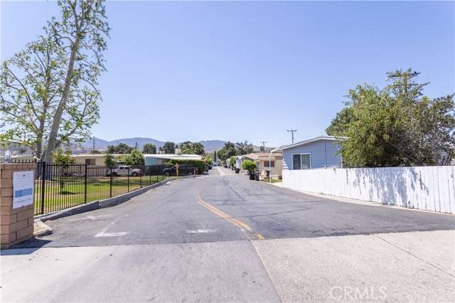 Canyon Country (santa Clarita), CA 91351,18540 Soledad Canyon Rd #10