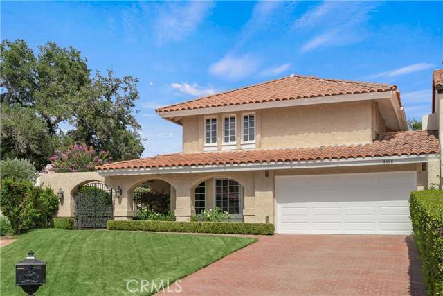 Westlake Village, CA 91362,4558 Cherry Valley Circle