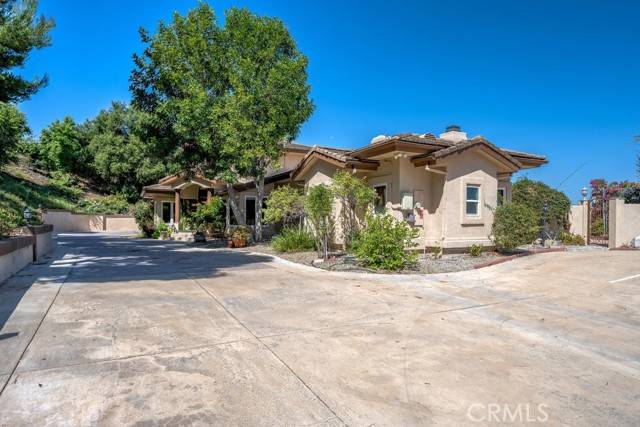 Newbury Park (thousand Oaks), CA 91320,371 Donlin Lane