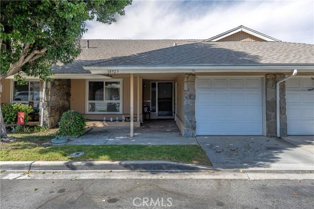 Newhall (santa Clarita), CA 91321,18923 Circle Of Friends