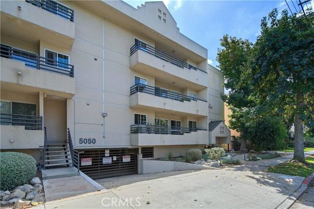 Sherman Oaks, CA 91423,5050 Coldwater Canyon Avenue #205