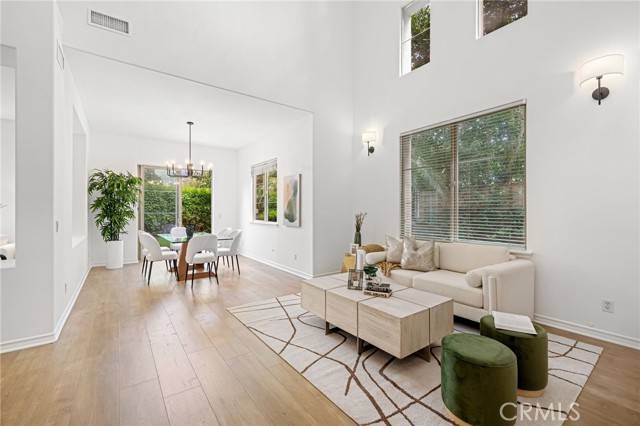 Calabasas, CA 91301,4272 Via Mira Monte