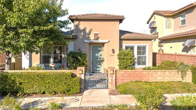 Valencia (santa Clarita), CA 91354,23815 Balsa Court