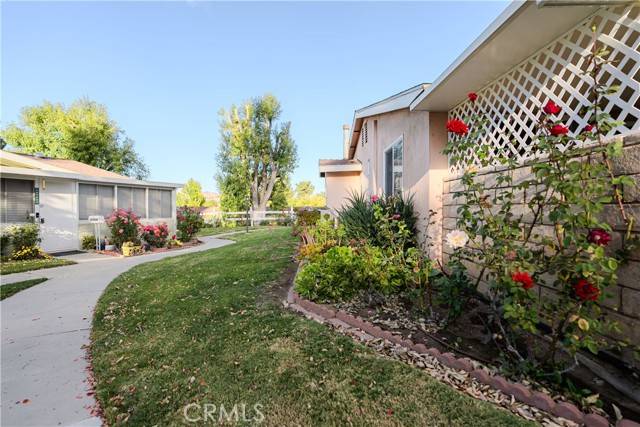 Newhall (santa Clarita), CA 91321,19204 Avenue Of The Oaks #E