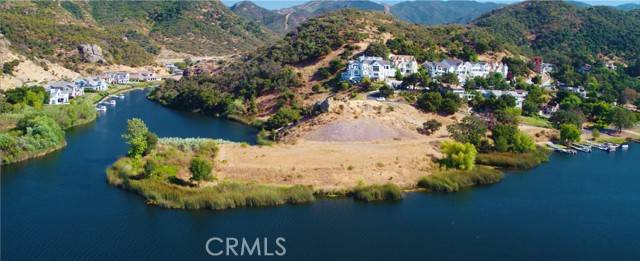 Westlake Village, CA 91361,500 Lower Lake Road