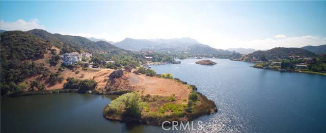 Westlake Village, CA 91361,500 Lower Lake Road