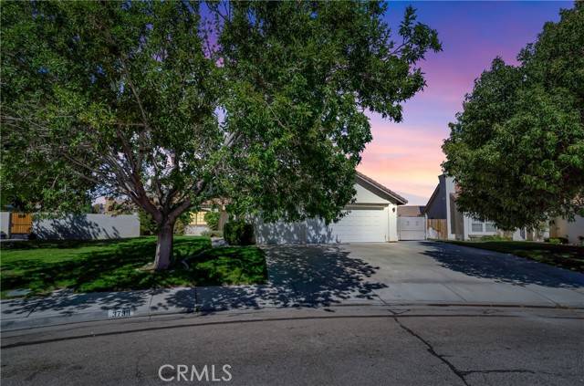 Lancaster, CA 93536,3739 Agave Circle