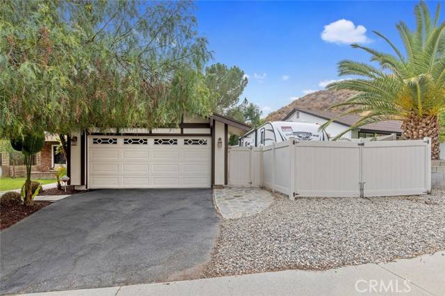 Canyon Country (santa Clarita), CA 91387,14628 Camelia Hill Way